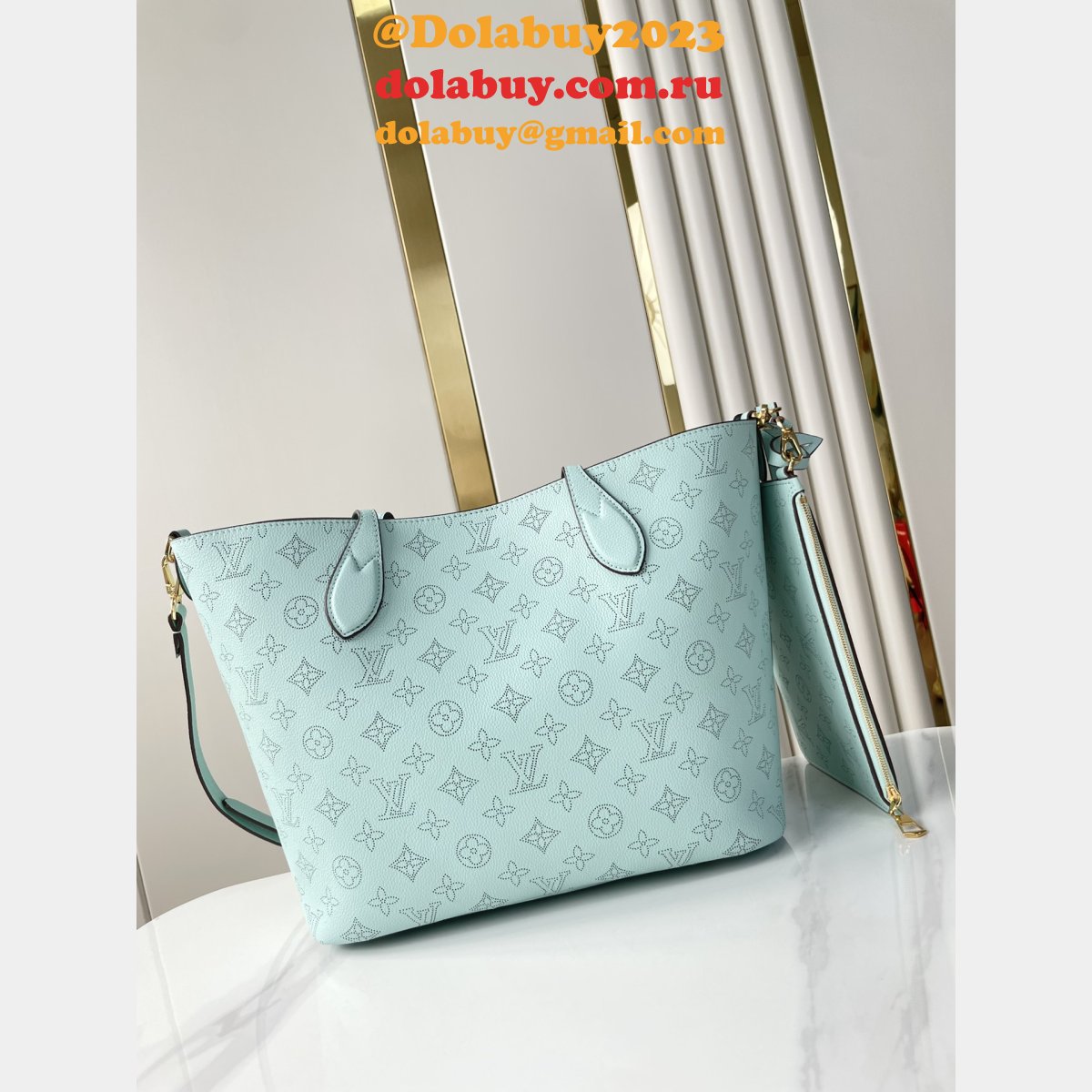 7 Star LOUIS VUITTON BLOSSOM Medium M24930 neverfull bag