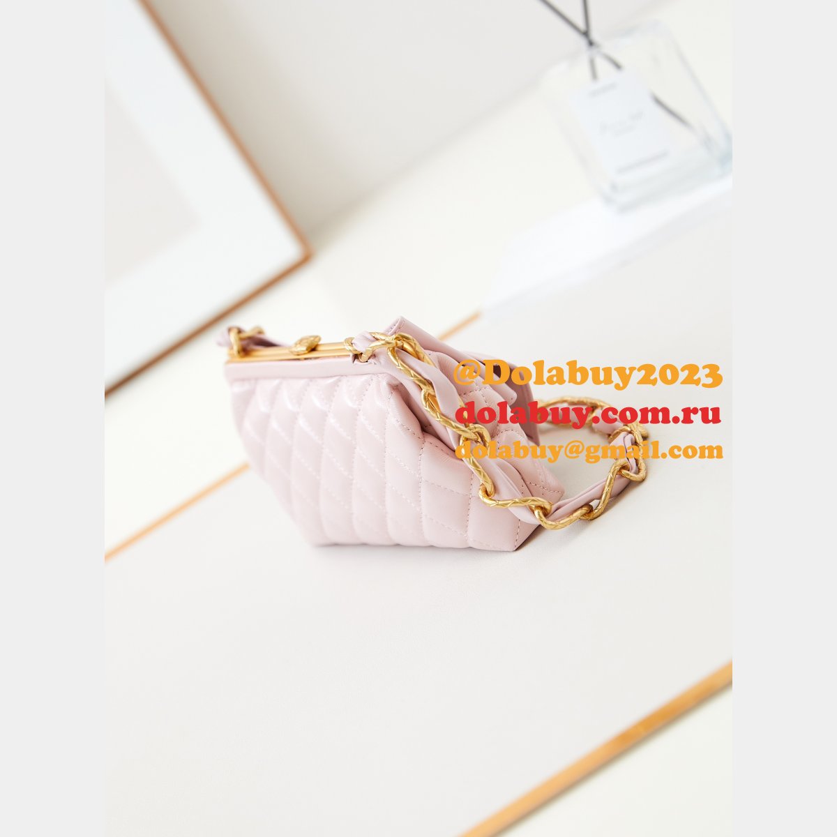 Luxury Designer AP4027 Replica Bow Frog Bag