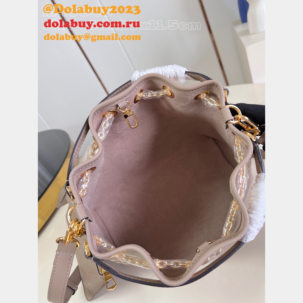 Louis Vuitton M46545 Replica Trianon Monogram Empreinte Bag