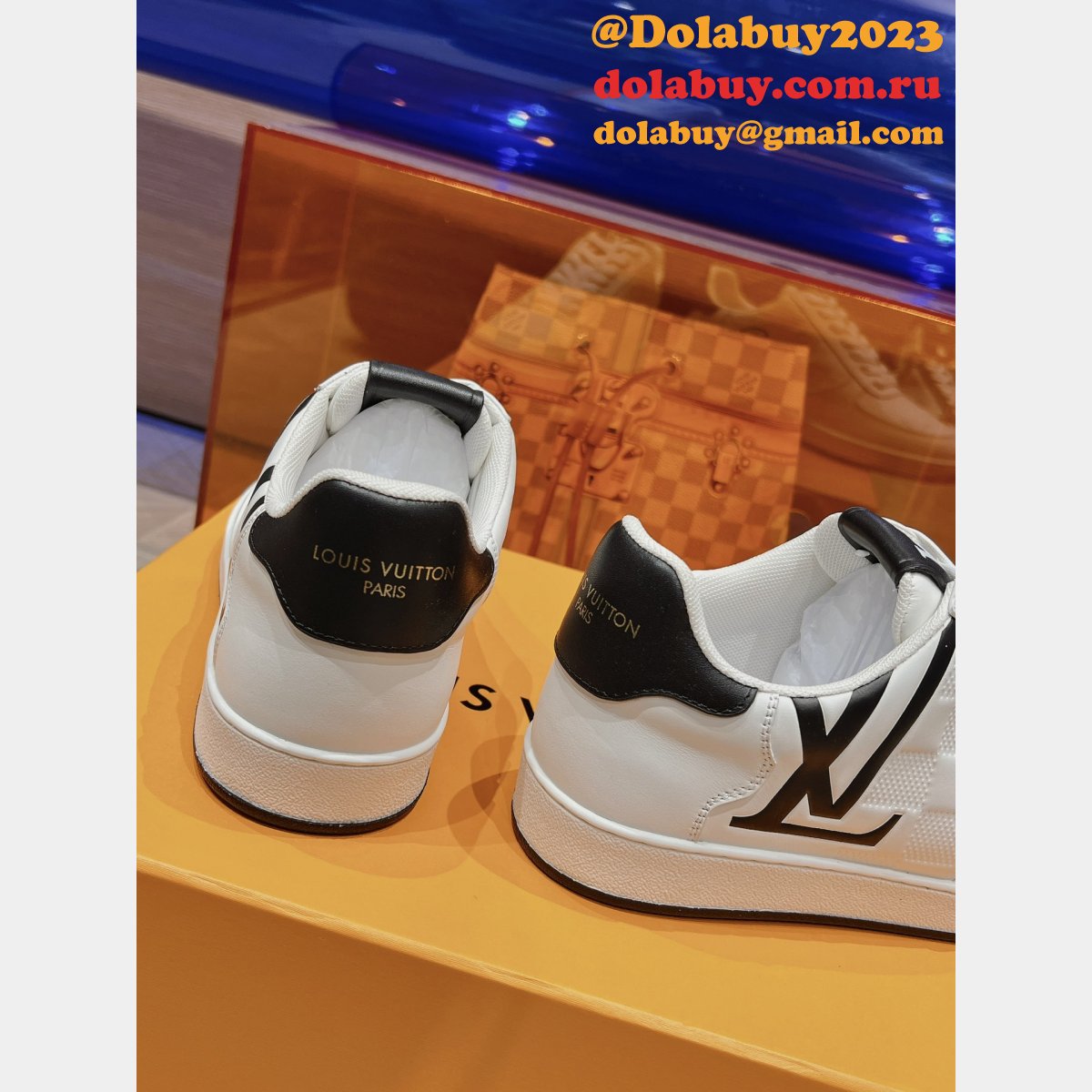 Luxury LOUIS VUITTON Rivoli Sneaker Fashion