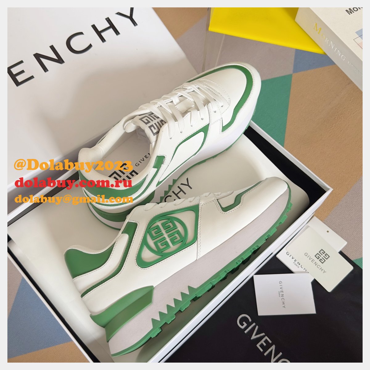 Wholesale GIVENCHY Spectre runner sneakers Perfect