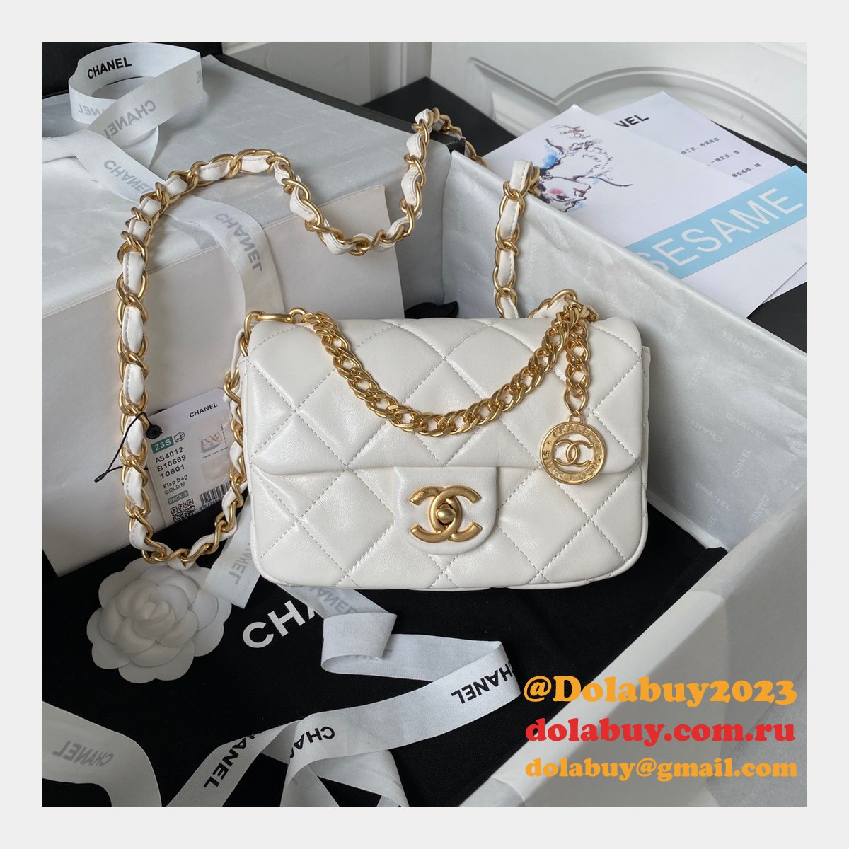 Perfect Copy Top Quality AS4012 Flap Black Replica Bag