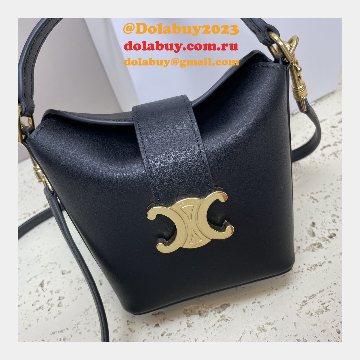 Top Quality Celine 10K943 Bucket Triomphe Smooth Designer Bag