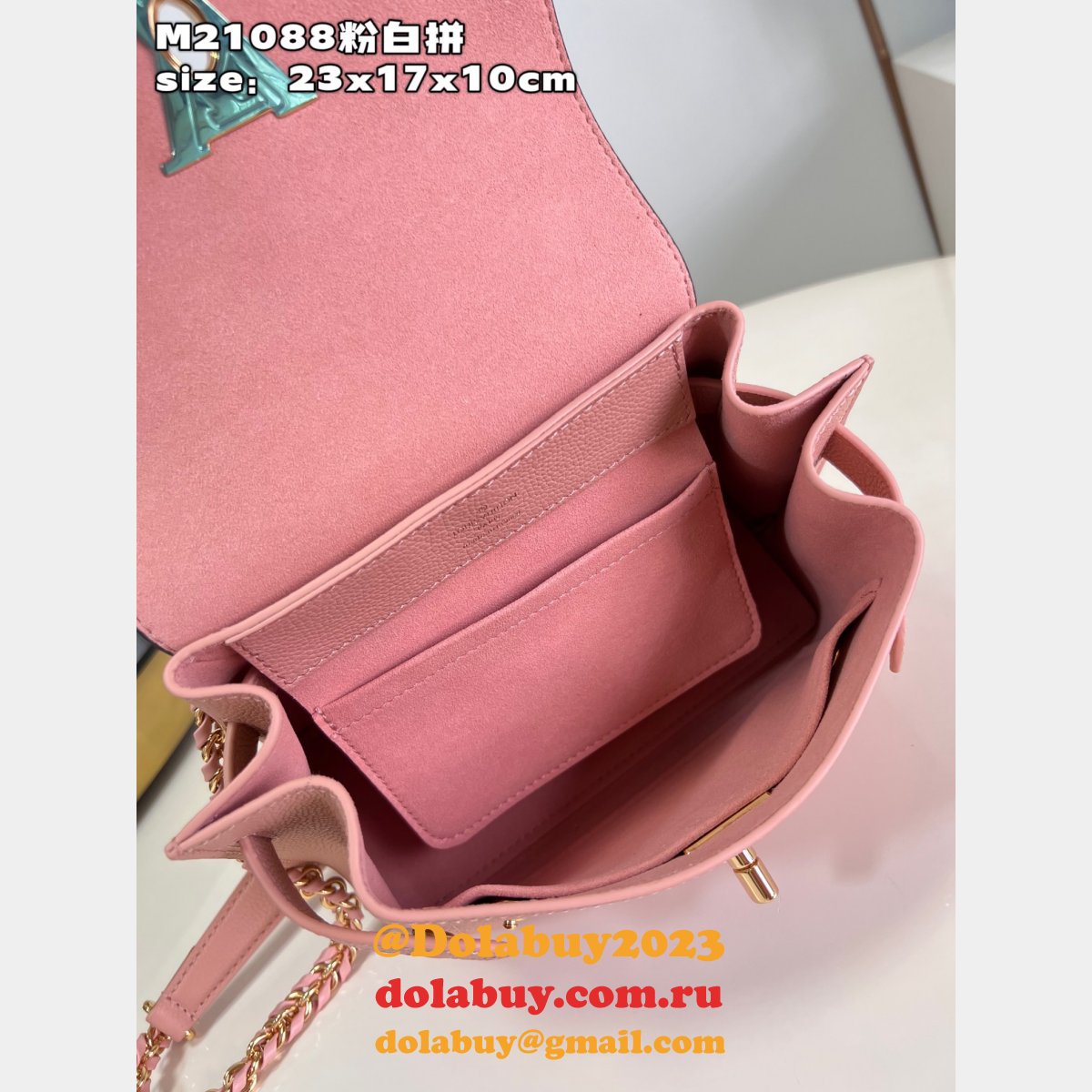 LockMe Ever Louis Vuitton 1:1 Mirror M22626 Luxury UK Bag