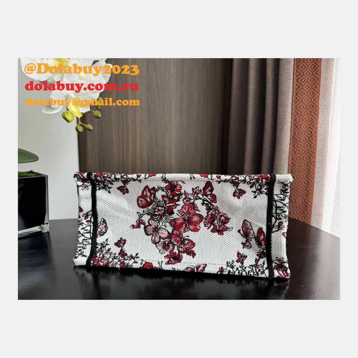 Best Latest CD Book Tote Quality Replica Dior Bags