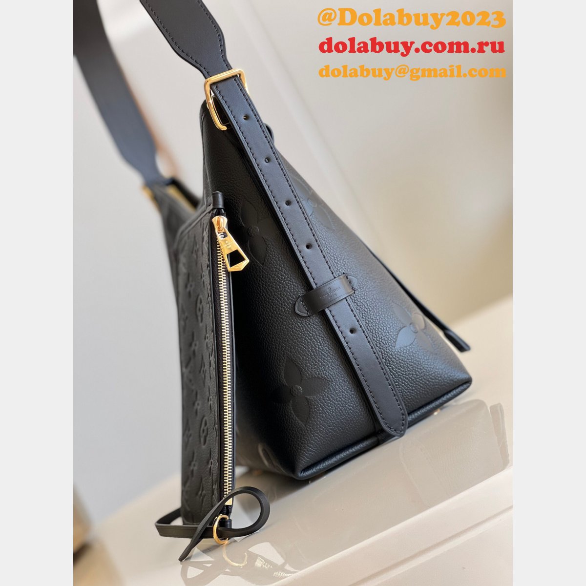 Best 2022 Knockoff Louis Vuitton Perfect M46293 Creamy-white Bag