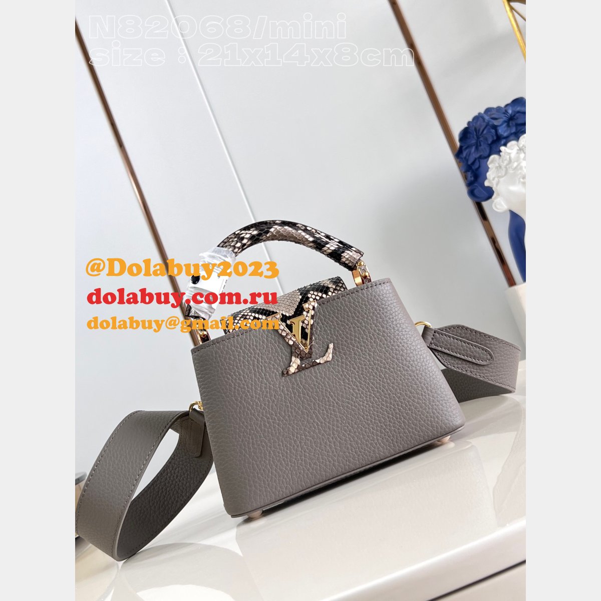 High Quality LV Capucines N82068 Best Replcia Bag