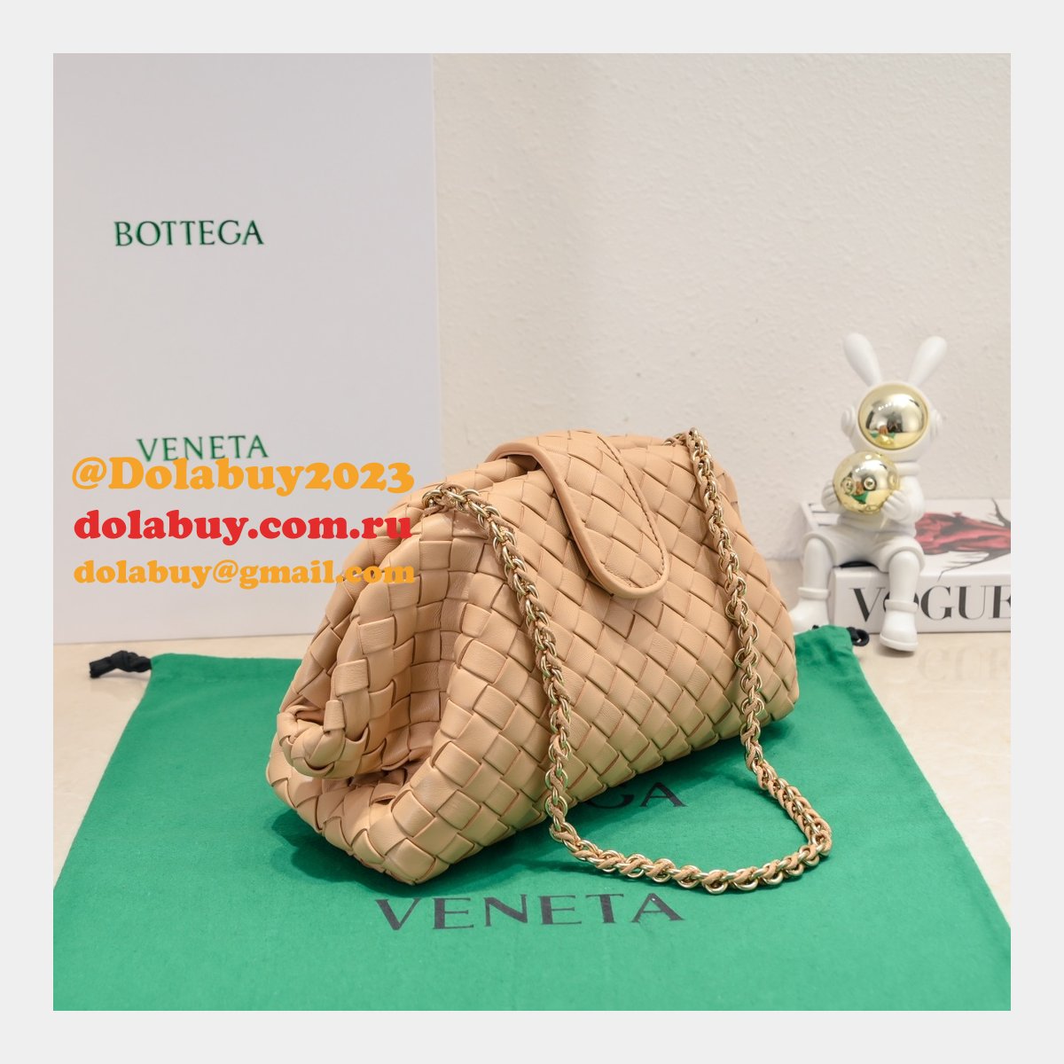 top quality b0tte*a Ven*ta teen lauren 1980 with chain