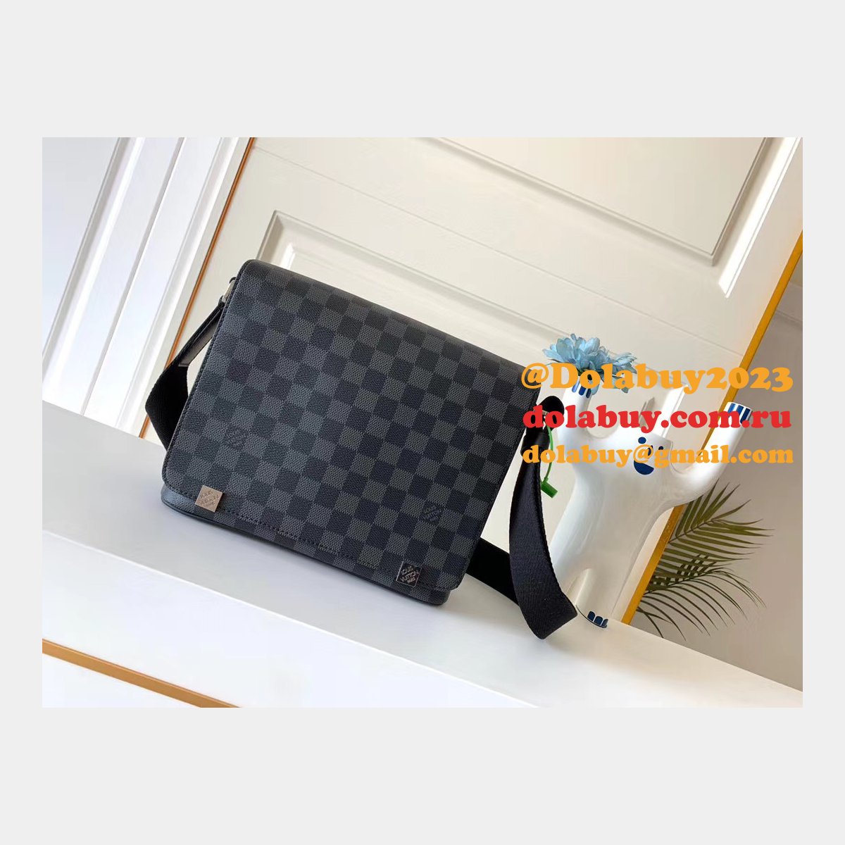 Replica LVS District PM Damier Graphite Men Bag N41028
