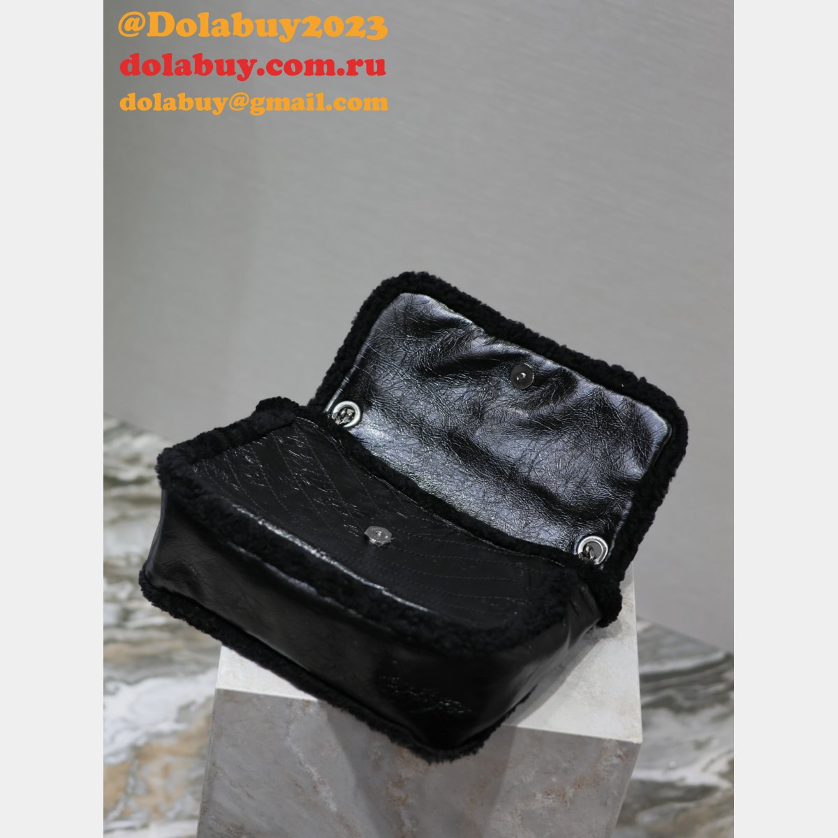 TOP YSL SAINT LAURENT NIKI oil-waxed HANDBAG