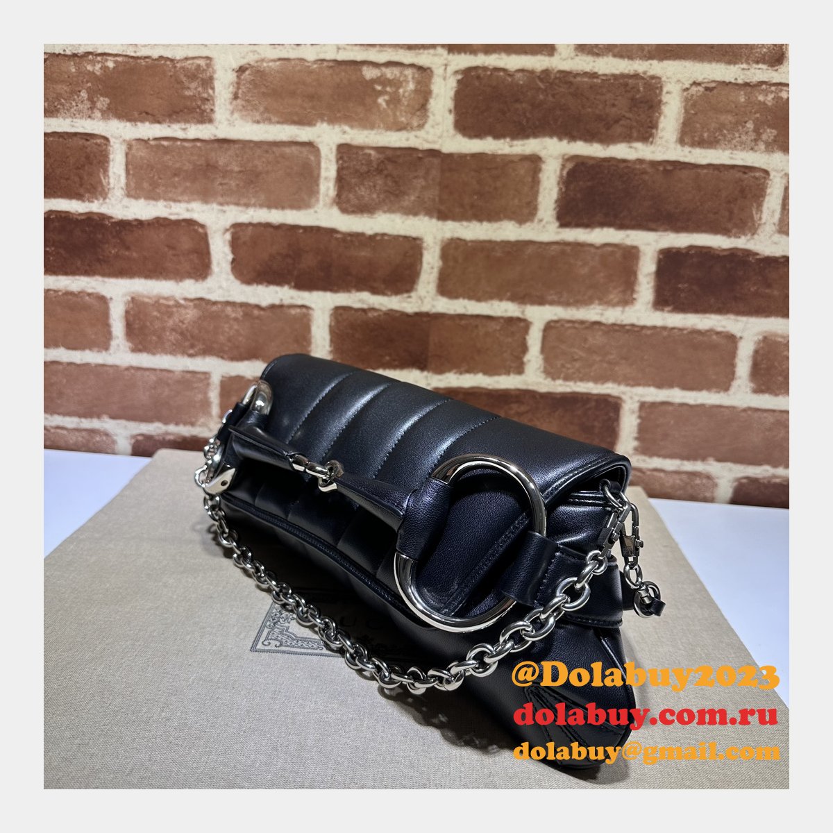 designer G*u*i horsebit inspired chain 764255 shoulder bag