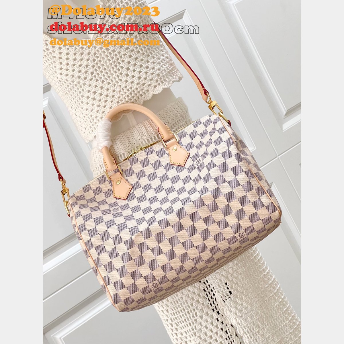 Replica Louis Vuitton Speedy Bandouliere 25 30 35 Shoulder Bag