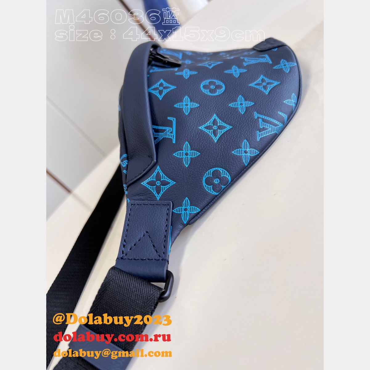 Discovery Bumbag Duplicate M46036 Louis Vuitton Shadow Bag