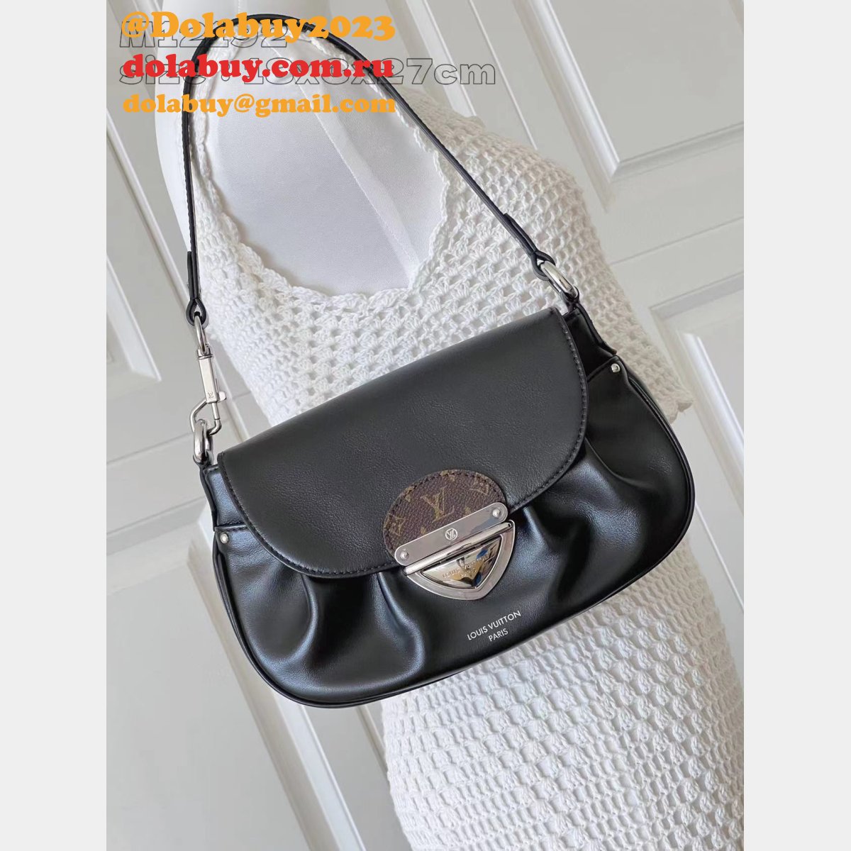 Top M12192 Louis Vuitton Sunset Vibe Black Inspired Replica Bags