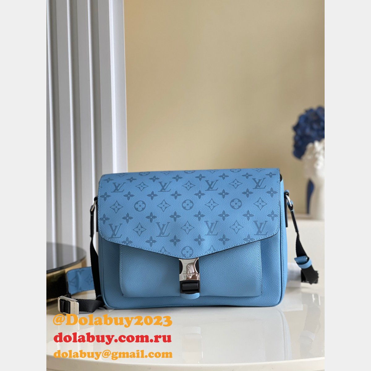 UK Louis Vuitton New Messenger M30746/M30745 K45 Black/Blue