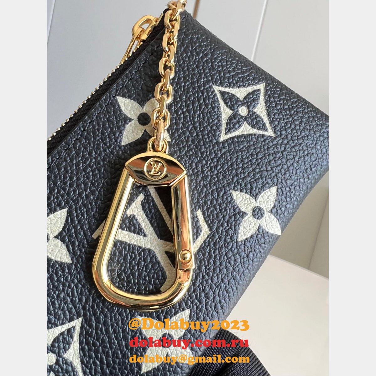 Louis Vuitton Knockoff M80885 Sale Key Pouch Monogram Empreinte Leather Black