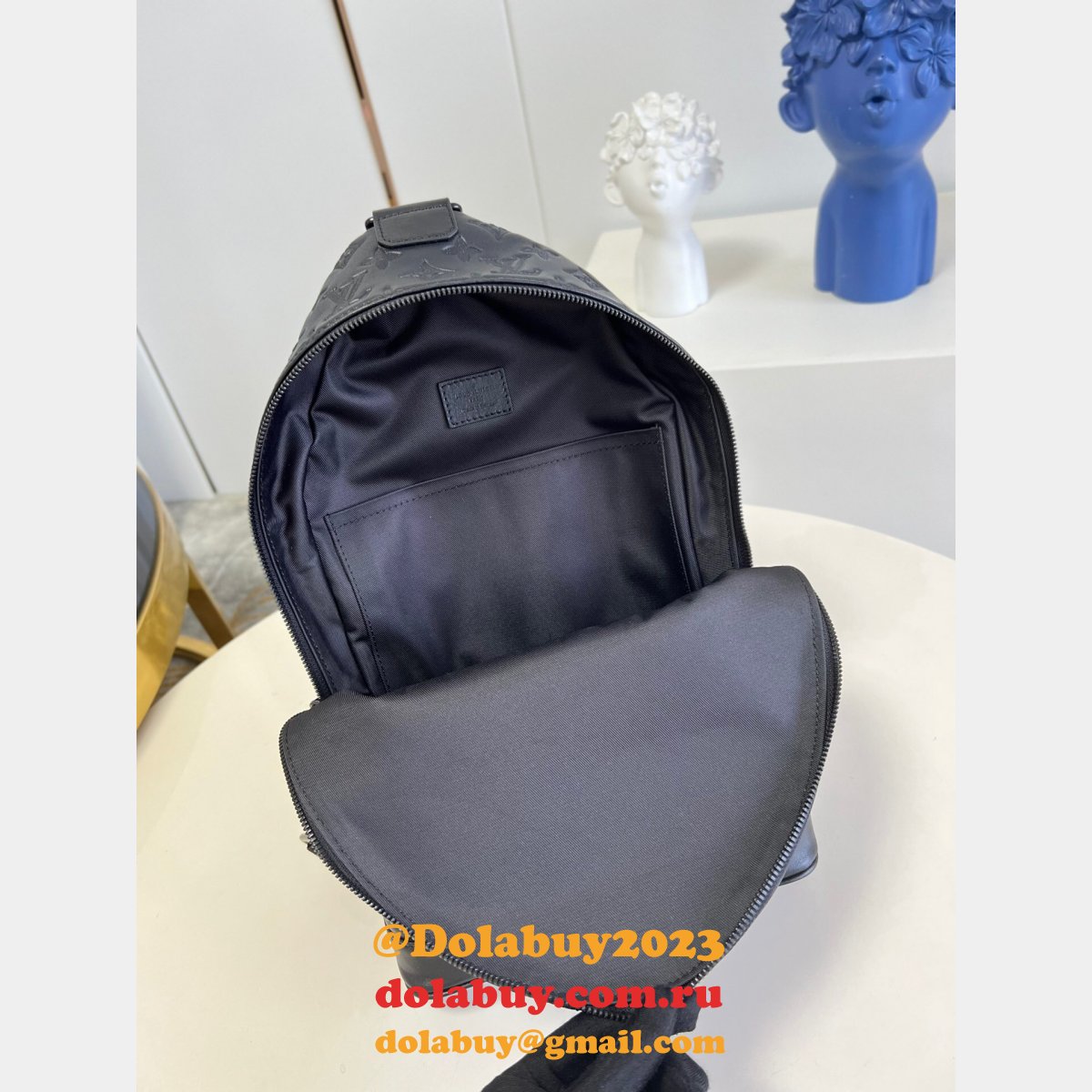 High Quality Louis Vuitton Replicas M46107 Racer Slingbag G65 Black Bags