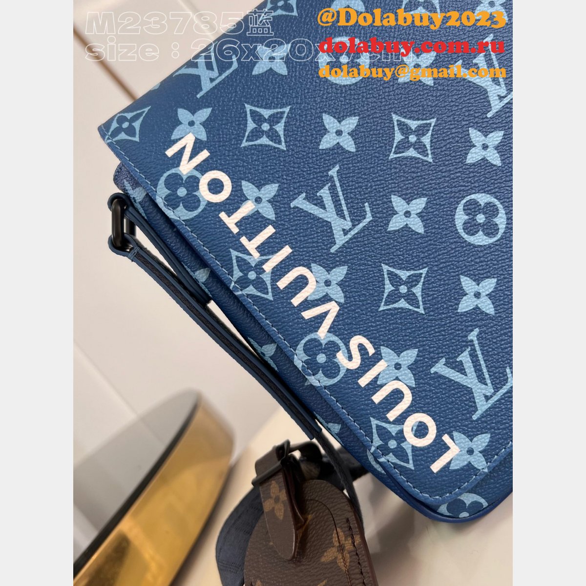 District 1:1 Mirror Monogram M23785 Men Louis Vuitton Replica Bag