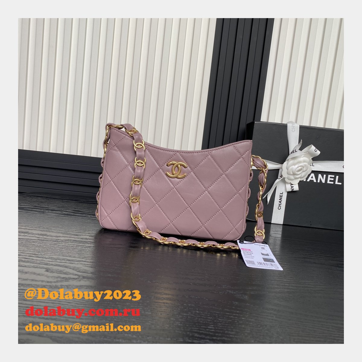 High Best Hobo AS5177 7 Star Replica Handbag