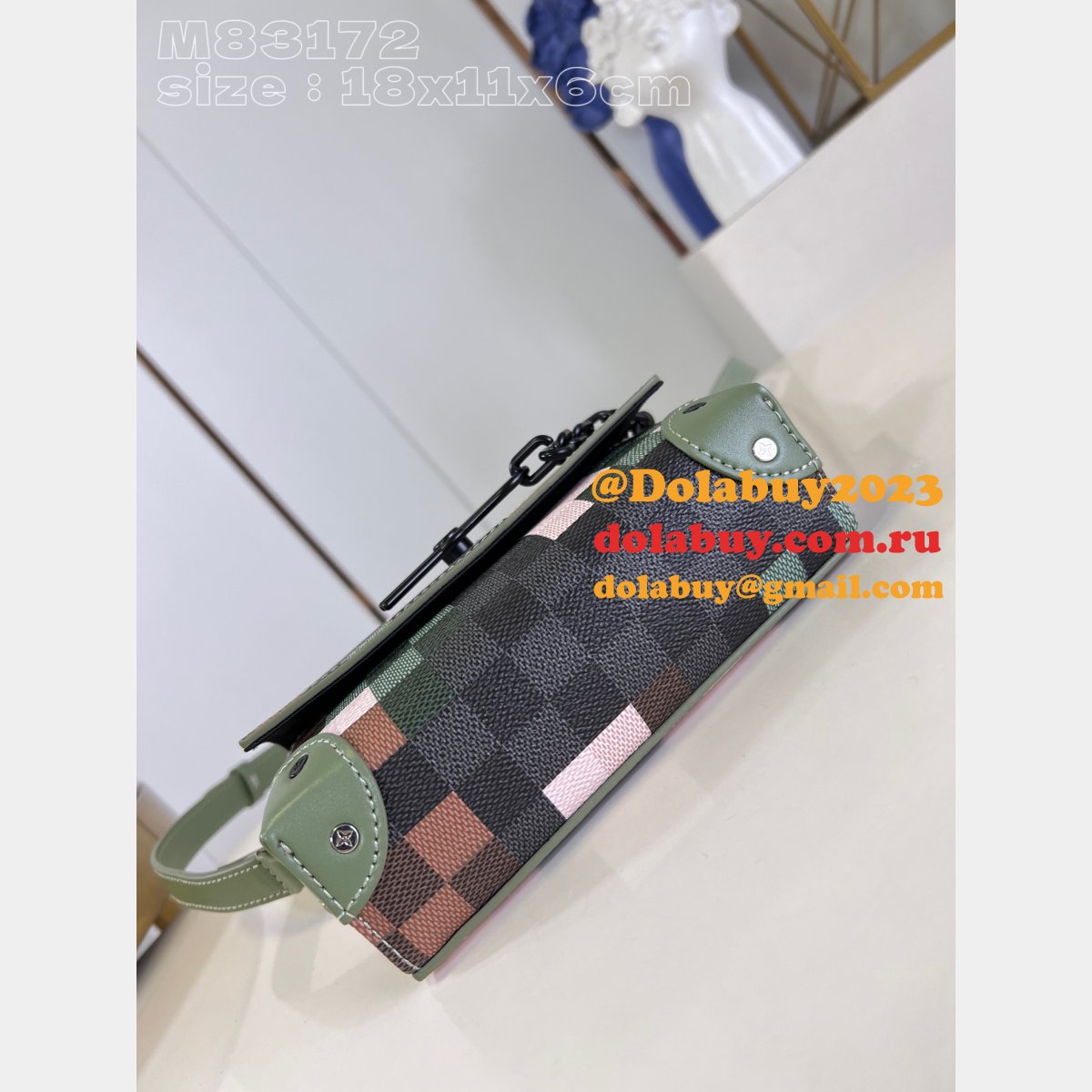 Best Steamer Wearable Wallet M83172 High Quality Louis Vuitton Replicas