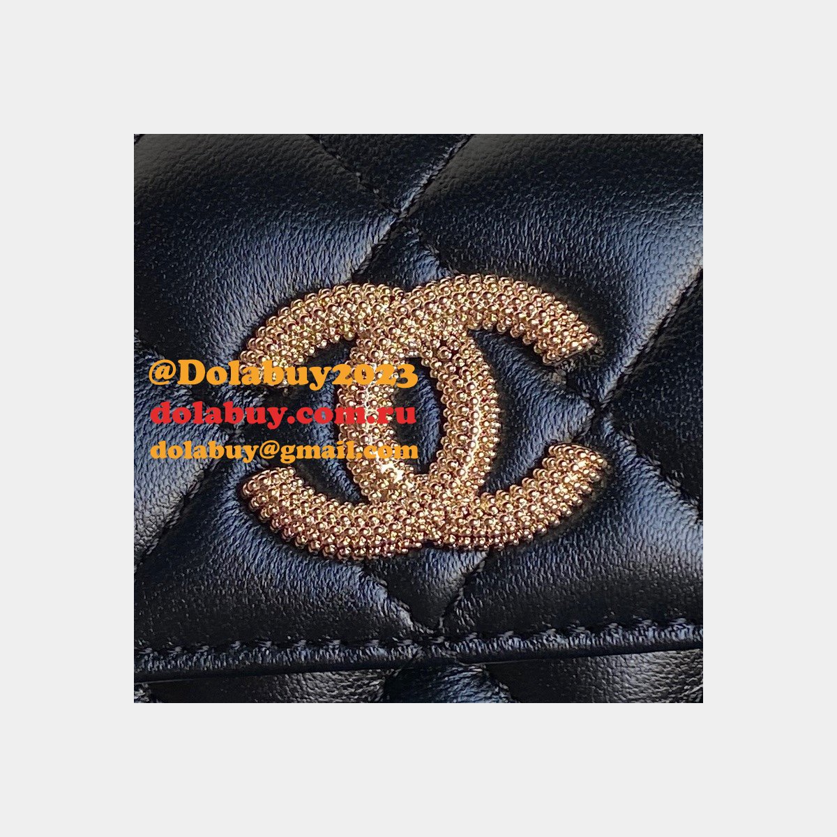 Designer Replica Clutch With Chain AP4315 Bag
