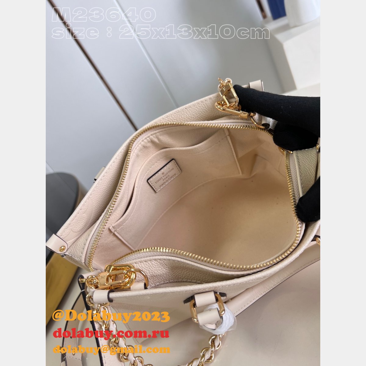 Perfect OnTheGo East West M23640 Replicas Louis Vuitton Bag