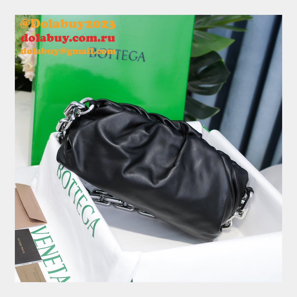 top best quality b0tte*a Ven*ta replica 30cm chain pouch bag