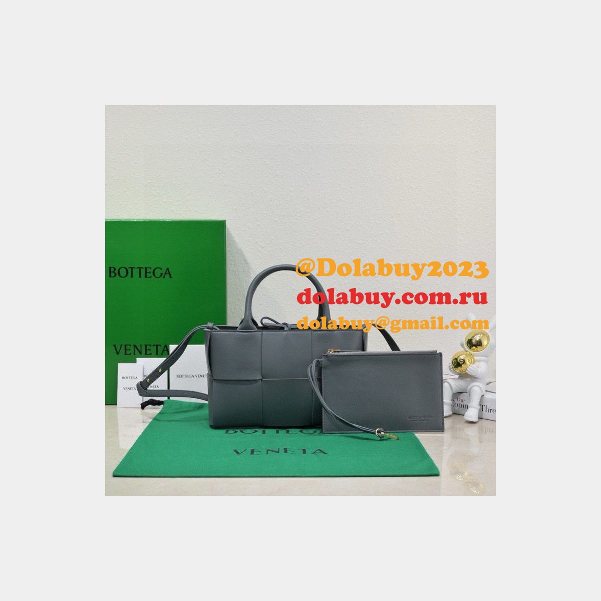 best b0tte*a Ven*ta mini arco tote bag 25cm