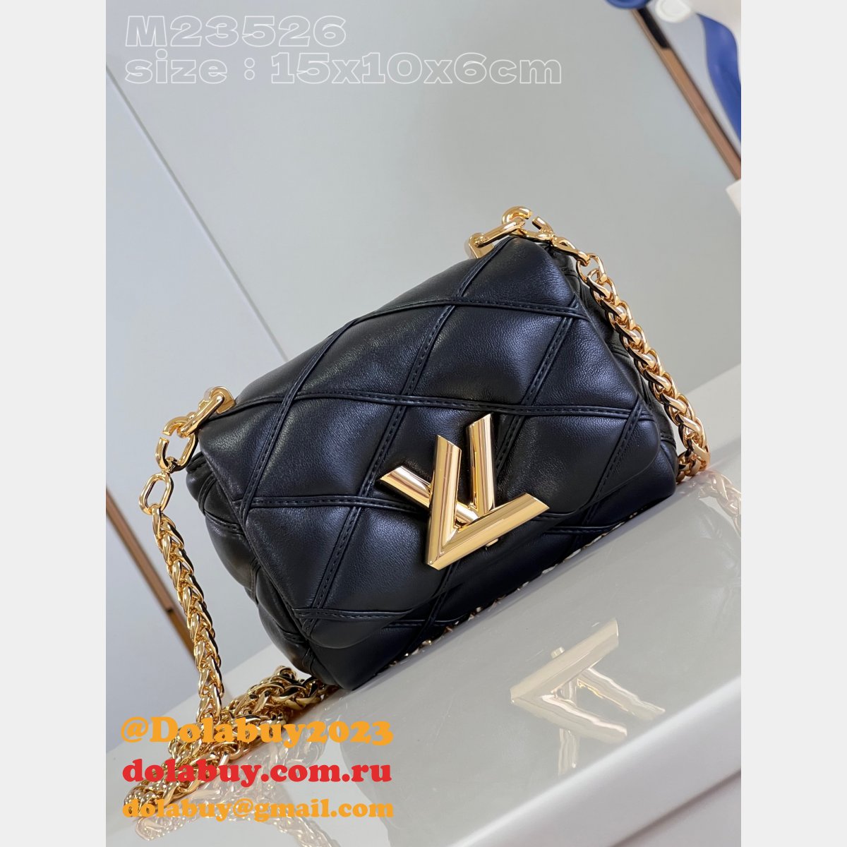 Wholesale Vanity Case M23526 Designer Louis Vuitton Copy Bag