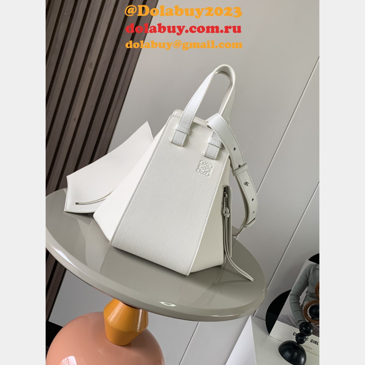 Small AAA+ Loewe Hammock Bag In Soft Grained Calfskin