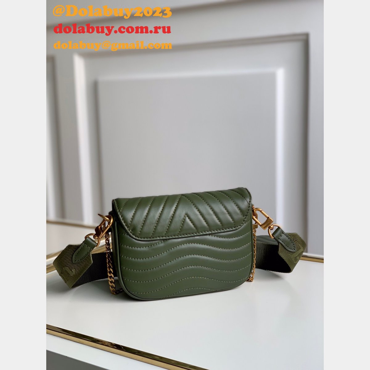 Louis Vuitton Replica M56461/M57864 New Wave Multi Pochette  Leather Crossbody