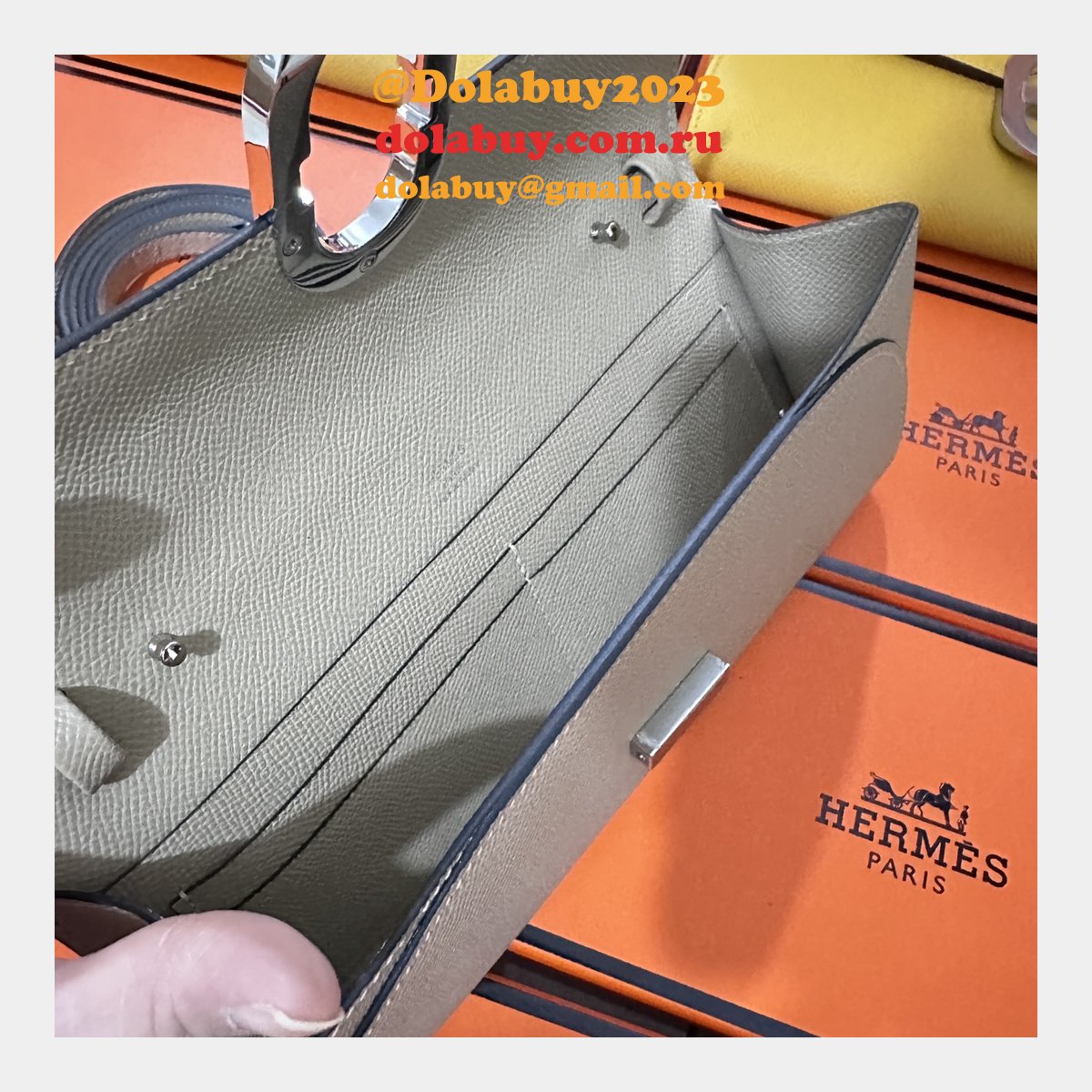 Luxury Hermes  D Ancre to go clutch Epsom bag
