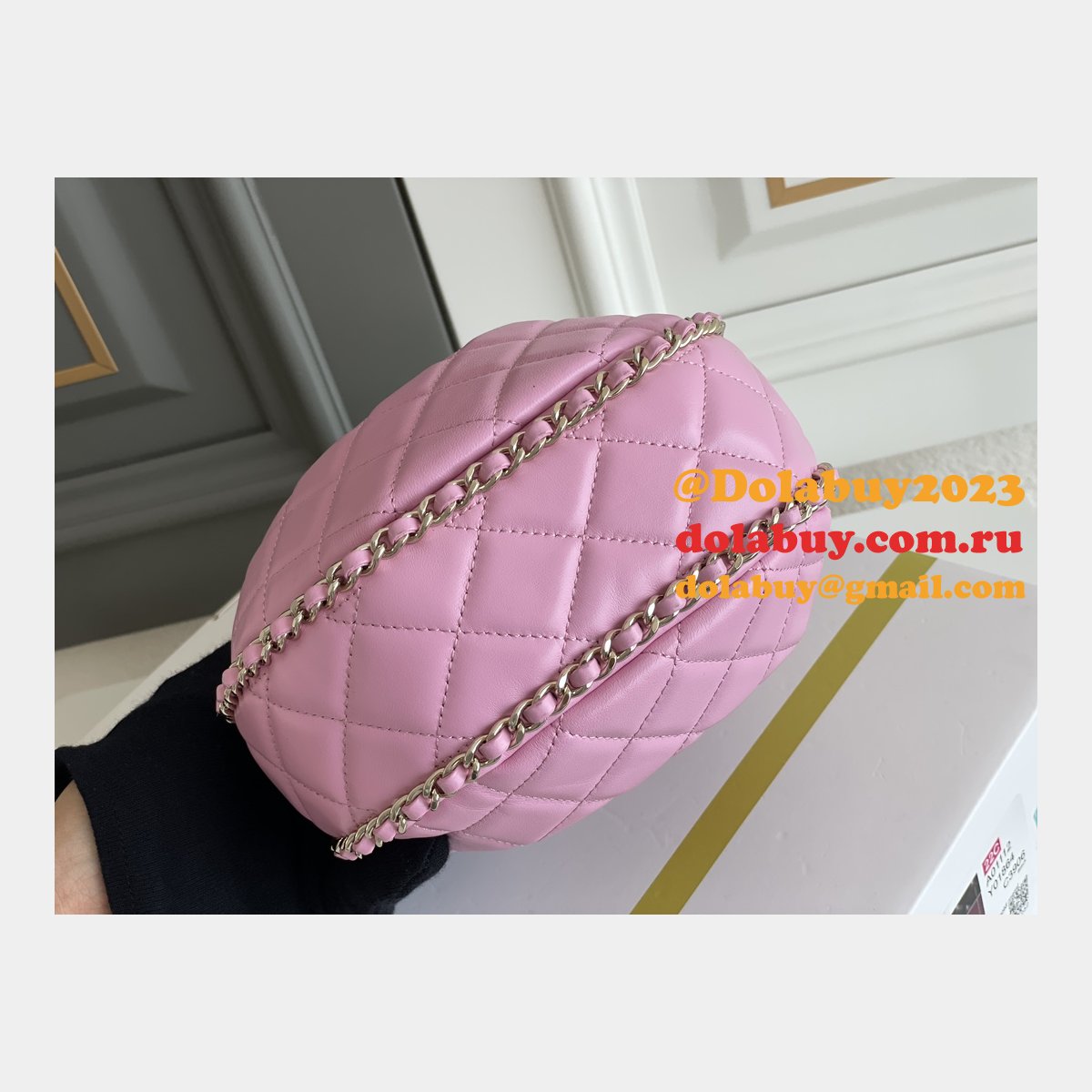 We Sale High-quality Fake AS3917 Lambskin Hobo Bag