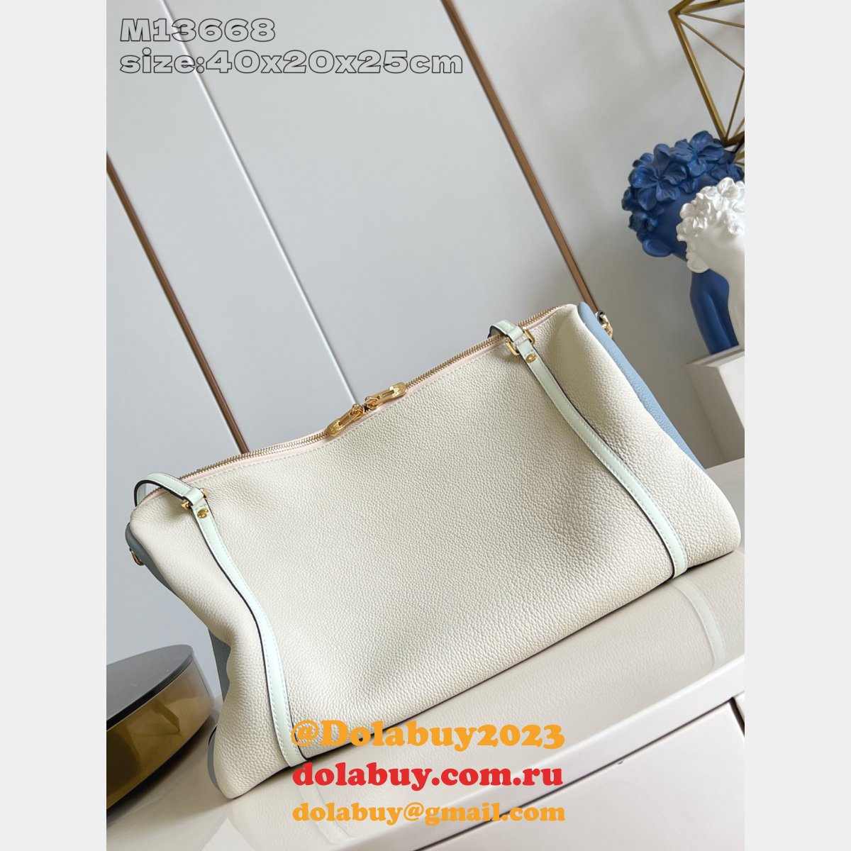 Louis Vuitton Top Quality M13668 Wholesale Designer Bag