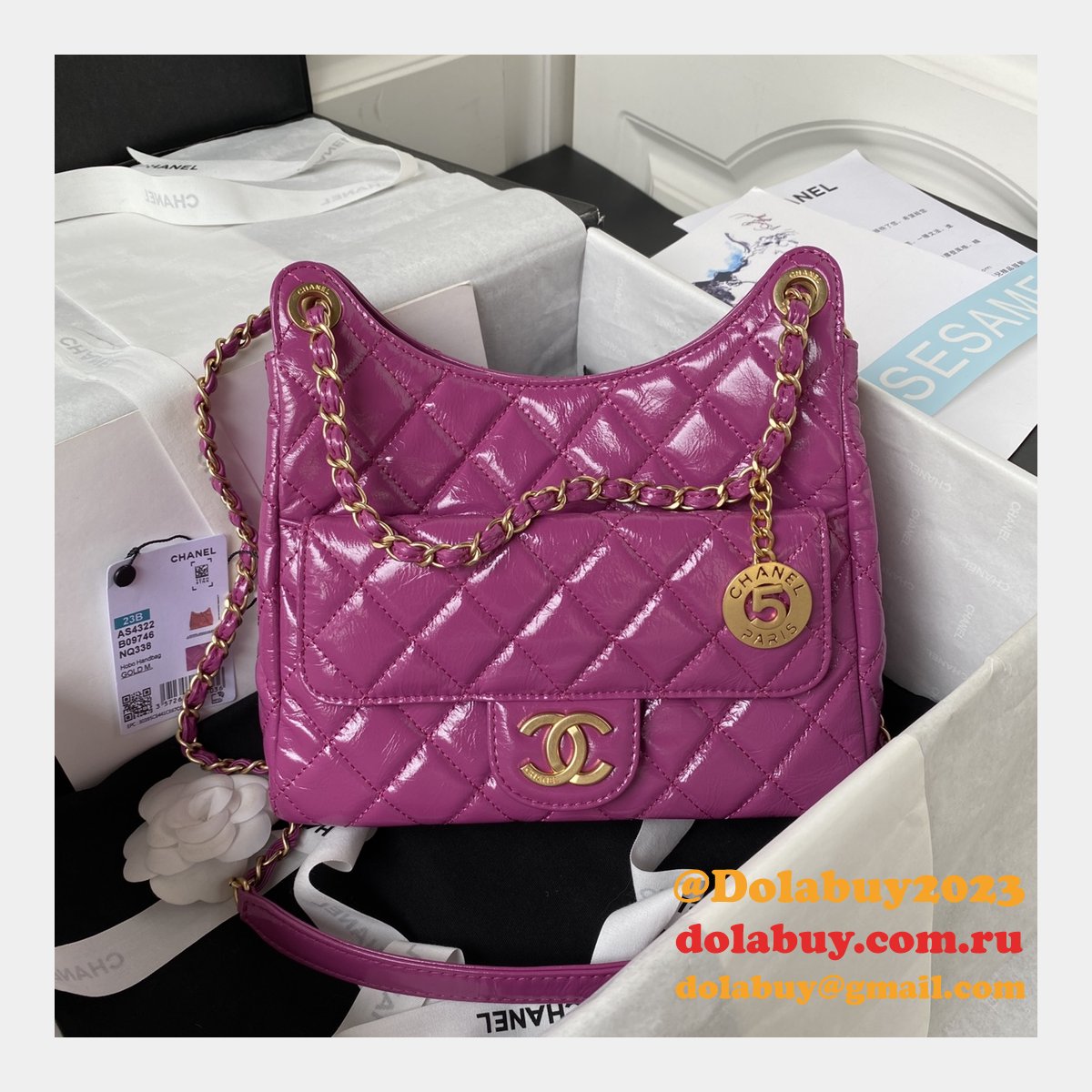 The Best High Quality AS4322 Hobo Shiny Replica Handbag