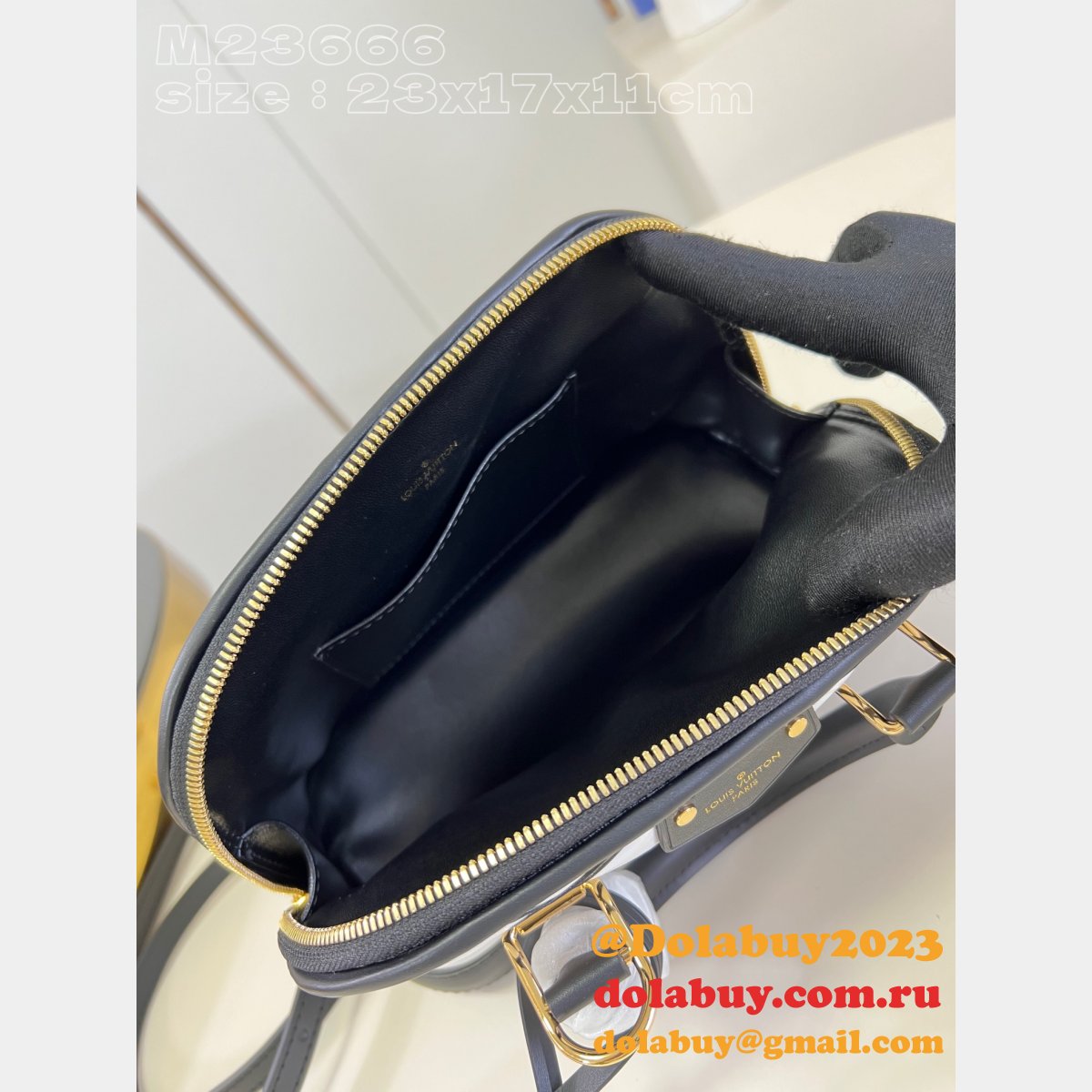 Alma Louis Vuitton Replica Bags Malletage M23666 Best