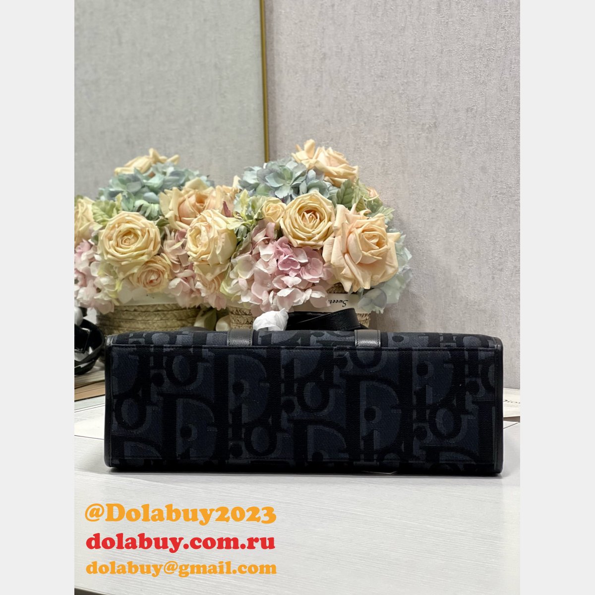 Luxury High Quality Dior EAST-WEST HANDBAG