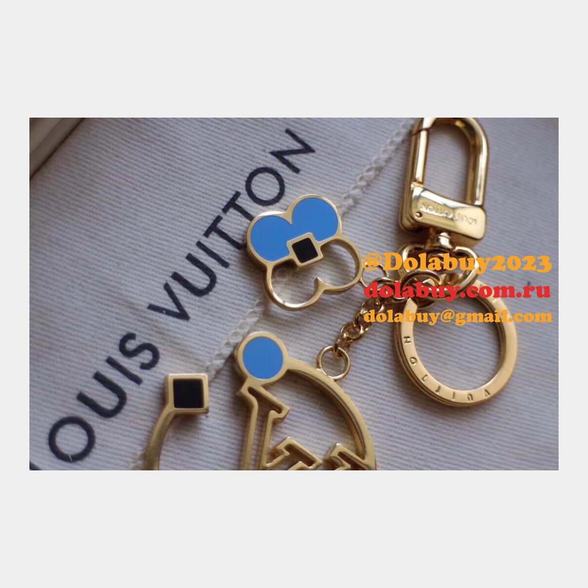 High Quality Louis Vuitton Monogram Delight Bag Charm and Key Holder