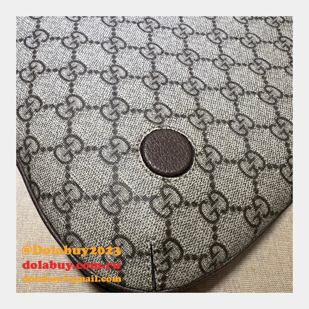 faux G*u*i medium bag messengers round interlocking g 699210