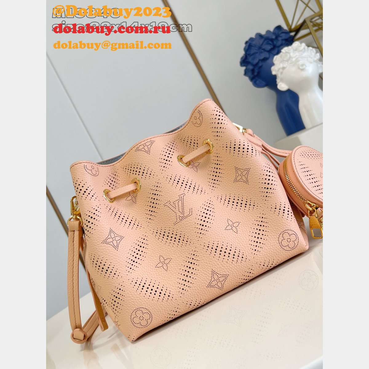 Luxury M13840 Louis Vuitton Bella Mahina Women Handbags