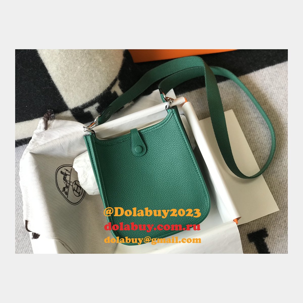 Hermes Evelyne Green Quality AAA+ Replica Handbags