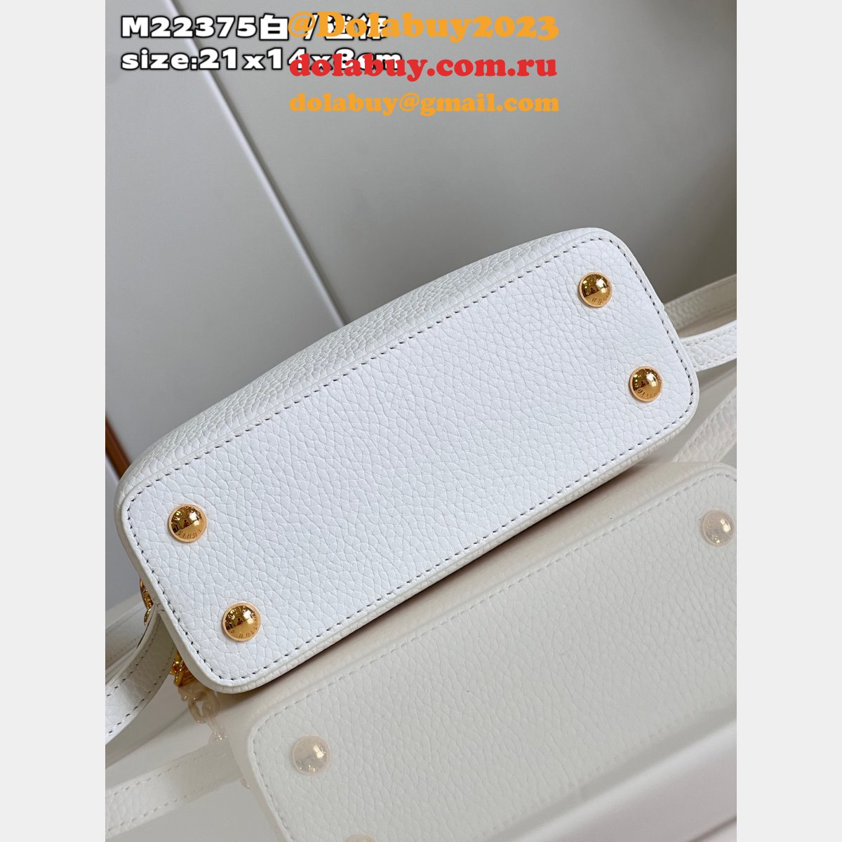 Capucines Louis Vuitton Knockoff M22375 Top Qualitys Bag