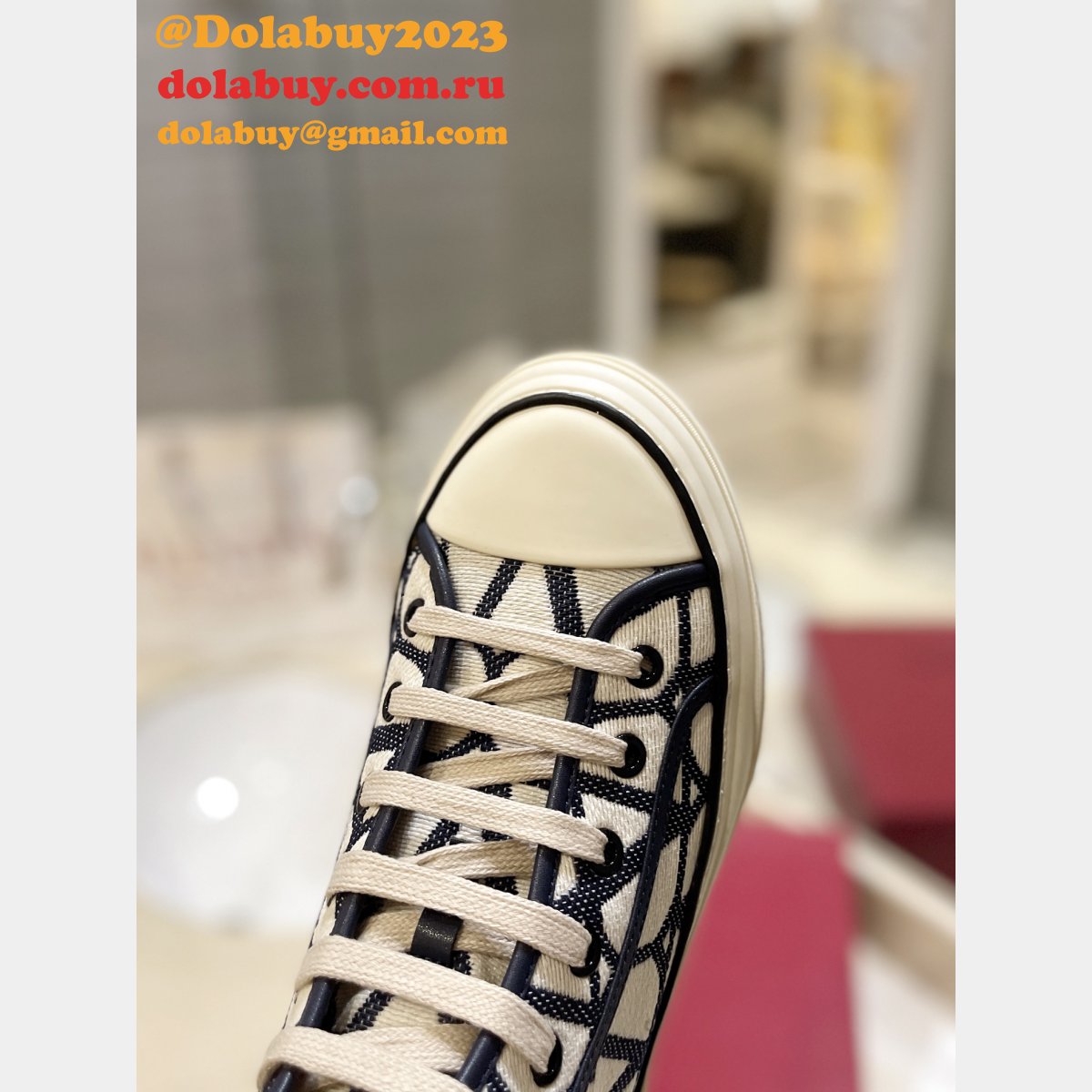 Valentino Sports Shoes Replica Factory Outlet Store Sale
