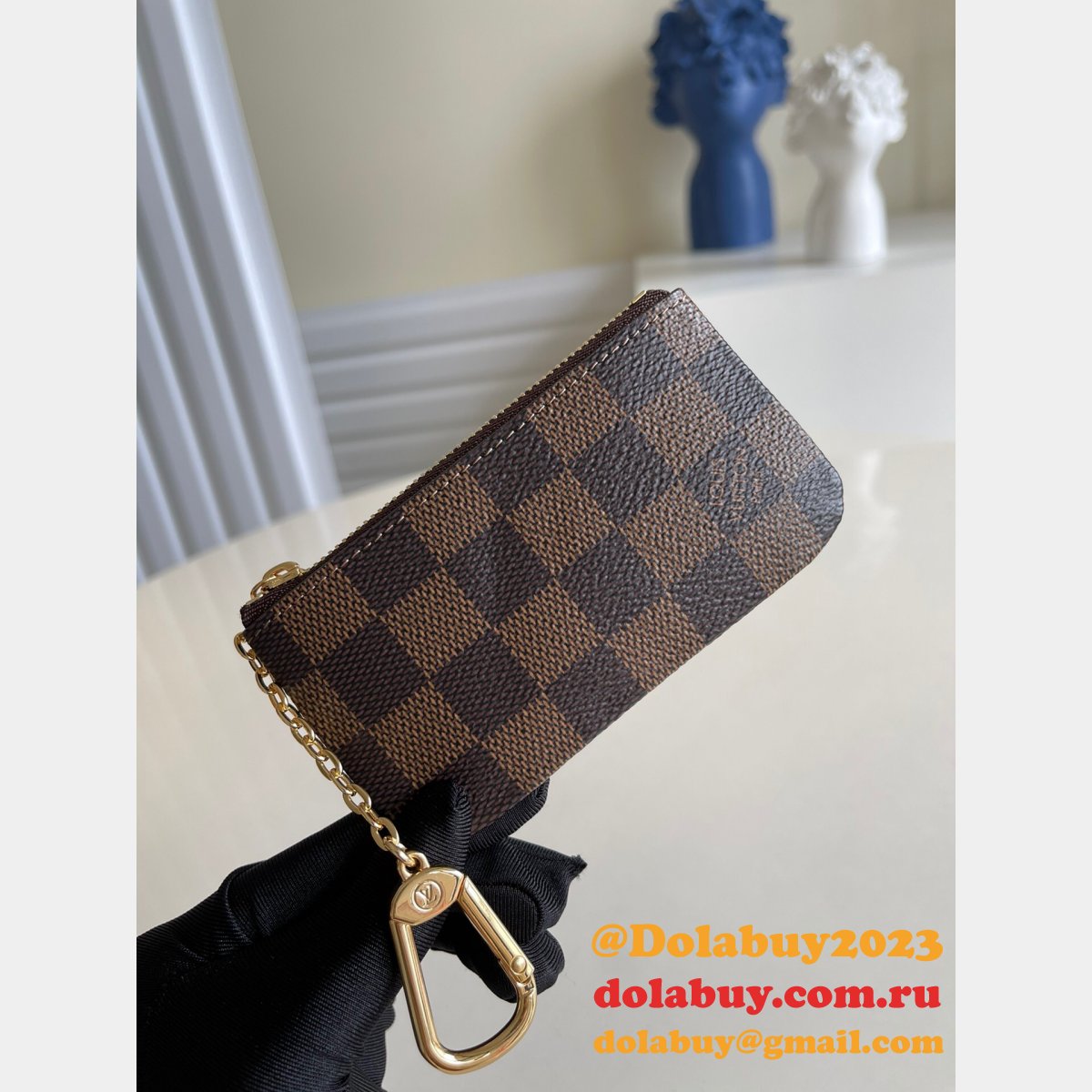 Louis Vuitton Luxury Key Pouch Monogram M62650 Keychain Wallet