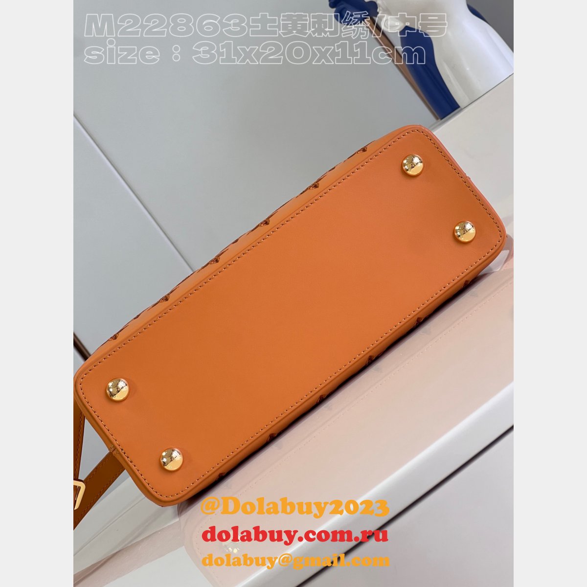 Fashion M22863 Capucines Replicas Louis Vuitton High Quality Bag