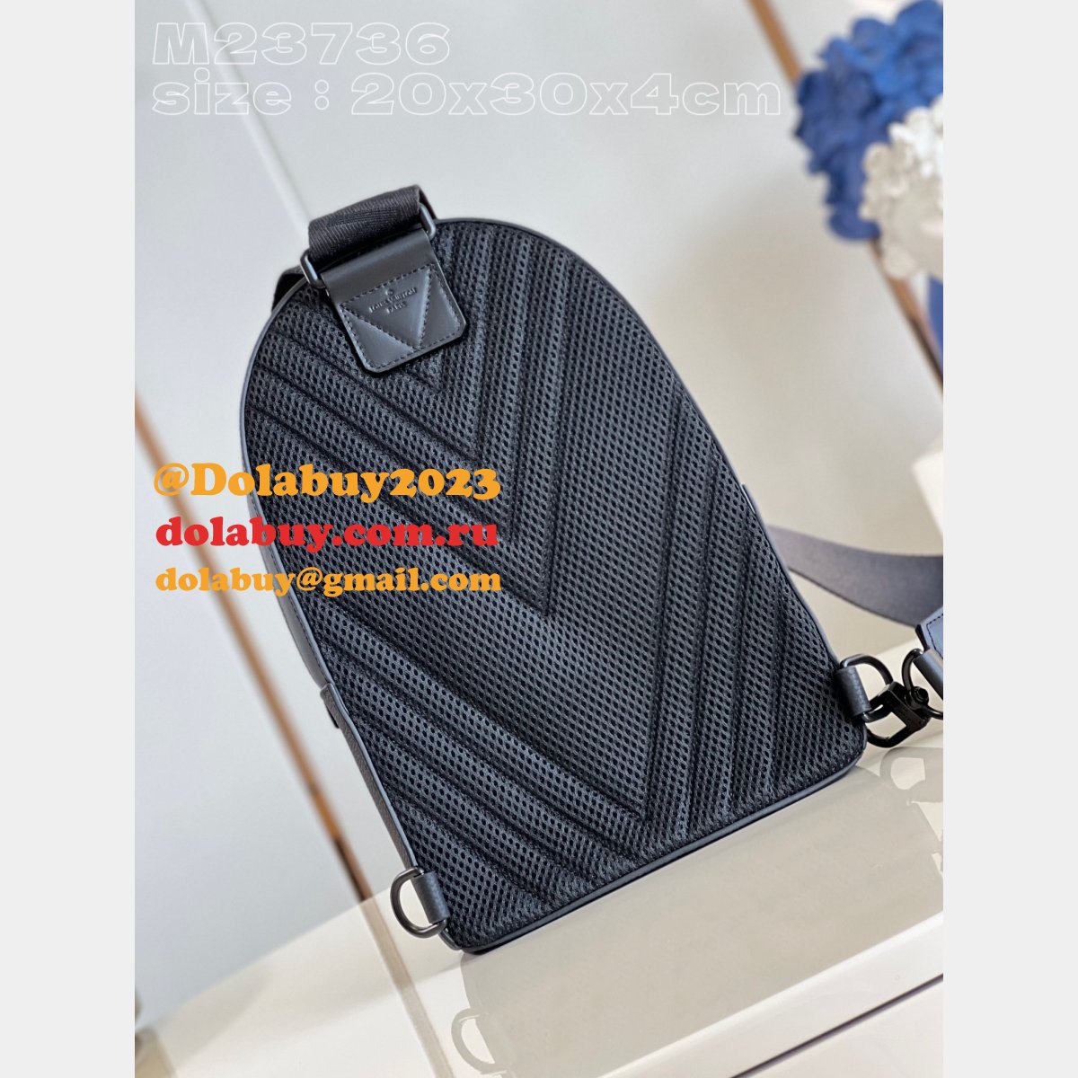 Replica Pilot Slingbag LV Aerogram 1:1 Mirror Louis Vuitton M23736 Bag