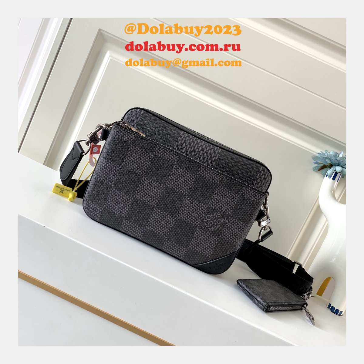 Louis Vuitton Replica Damier Canvas M50017 Bag