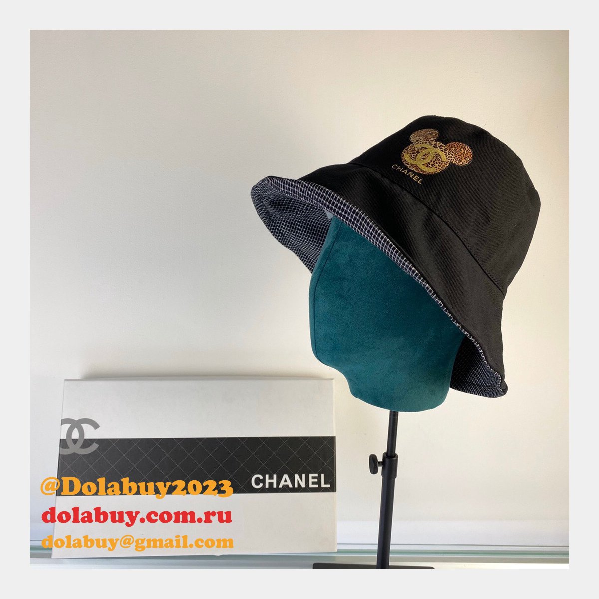 Wholesale CC new double-sided wearable Mickey fisherman hat