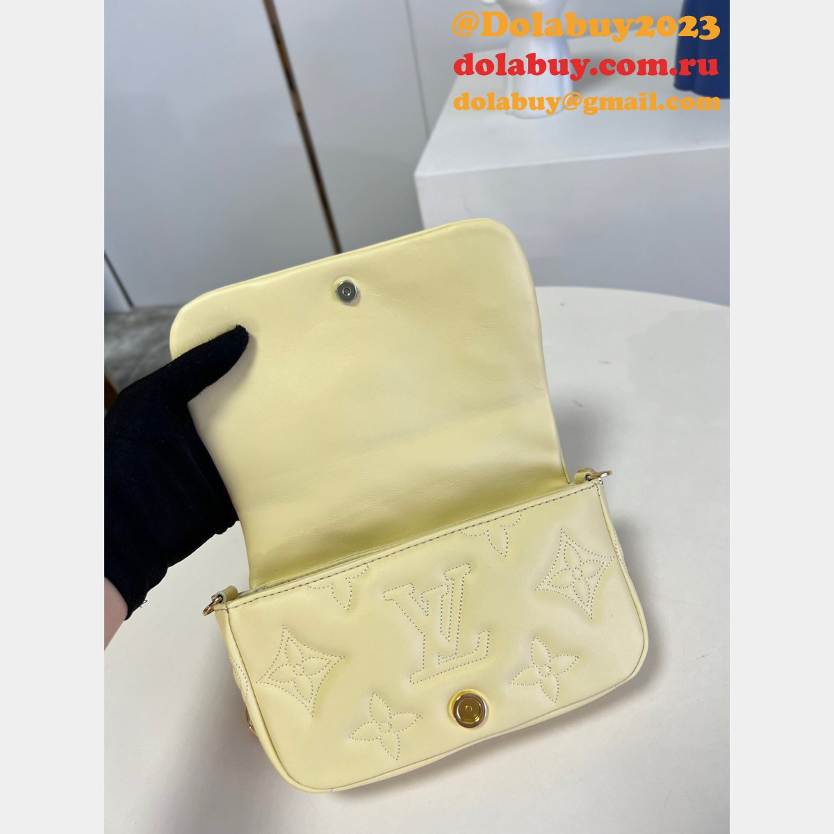 Buy Replica Louis Vuitton M81398/M81399/M81400 Wallet Luxury Strap Bubblegram