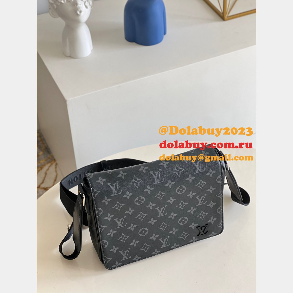 Louis Vuitton AAA Men